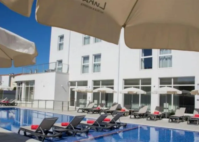 Luna De Hotel 4*
